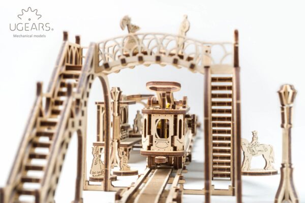 Ligne de Tram – Puzzle 3D Mécanique en bois – Ugears France + 1