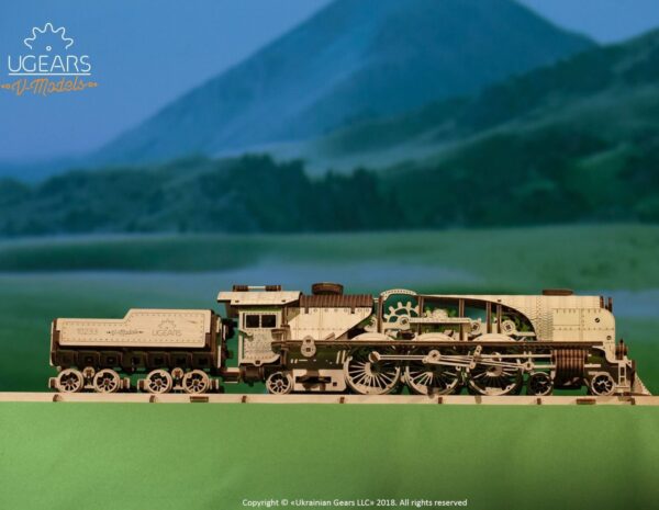 Locomotive V-Express Ugears – Puzzle 3d en bois + 8