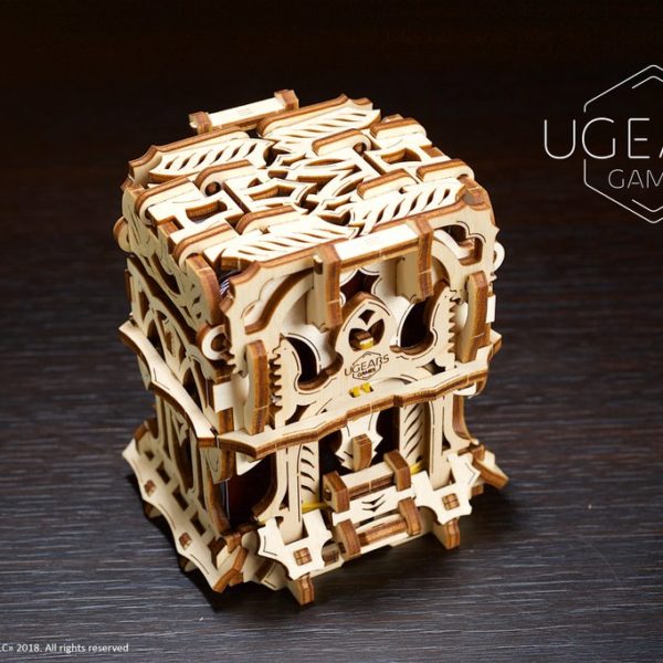 UGEARS Pistola Wolf-01 In Legno Da Assemblaggio - Modello Meccanico 3D Con Elastico, 63 Pezzi, Tiro Fino A 10m, Per Bambini E Adulti