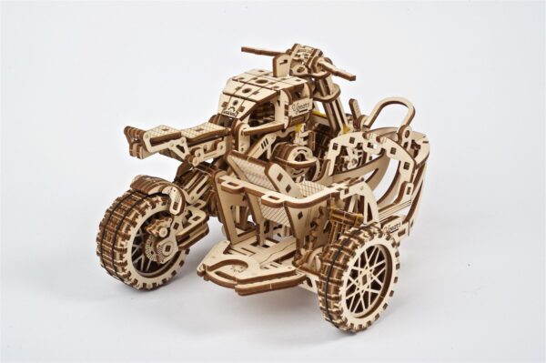 Moto Scrambler UGR-10 avec Side-Car Ugears – Puzzle 3d en bois + 1