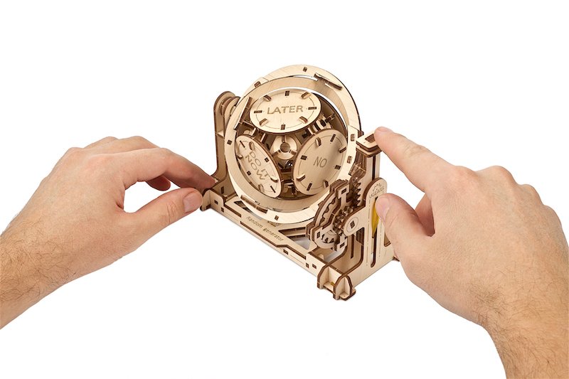 Générateur Aléatoire STEM Ugears – Puzzle 3d en bois 7 Générateur Aléatoire STEM Ugears – Puzzle 3d en bois 7