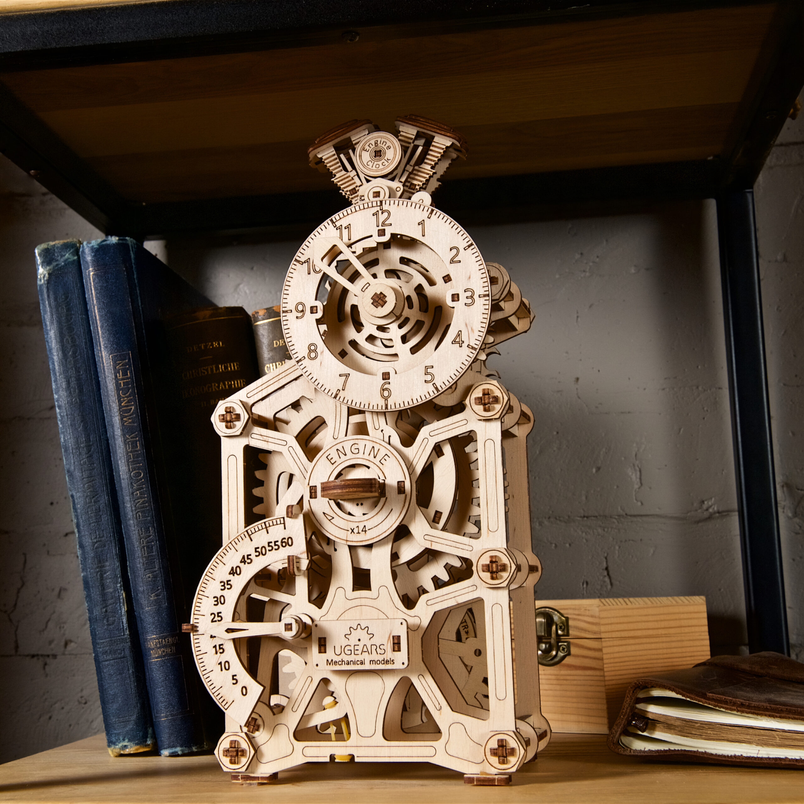 Horloge à moteur - Puzzle 3D en bois - UGEARS - MODELS