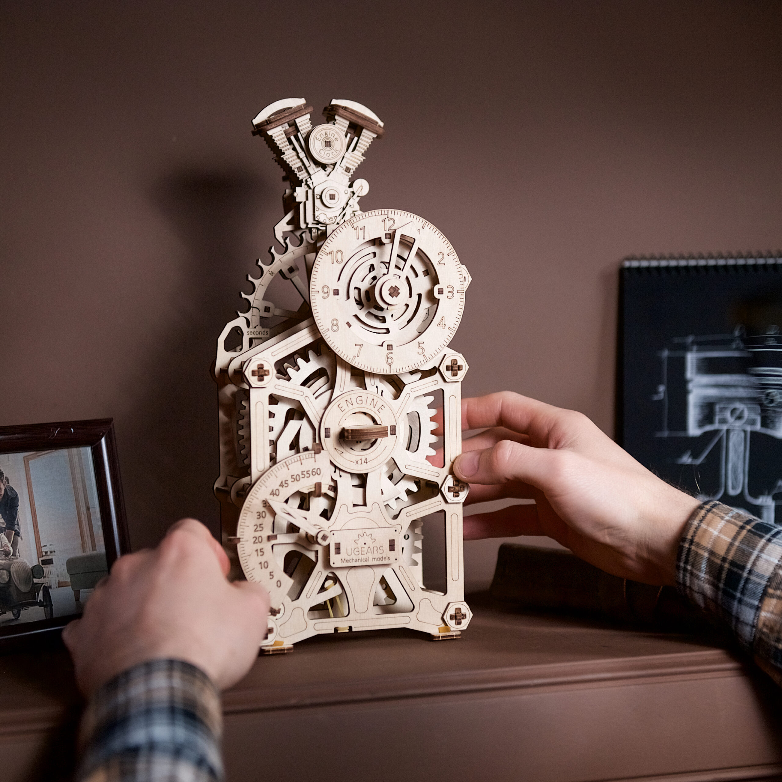 Puzzle 3D : Horloge en bois à monter soi-même